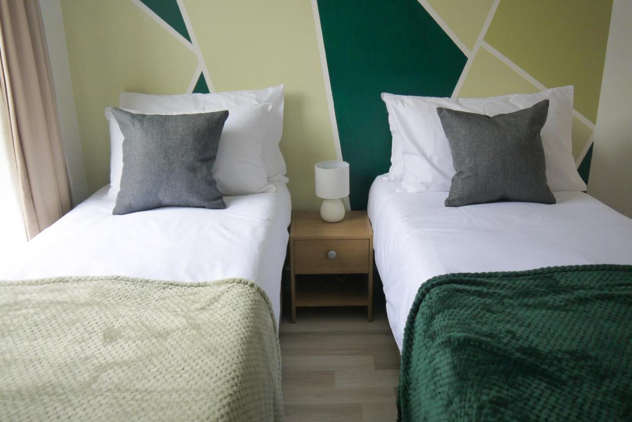 דירות שפילד Perfect For Relocation & Business- Near Hospital מראה חיצוני תמונה